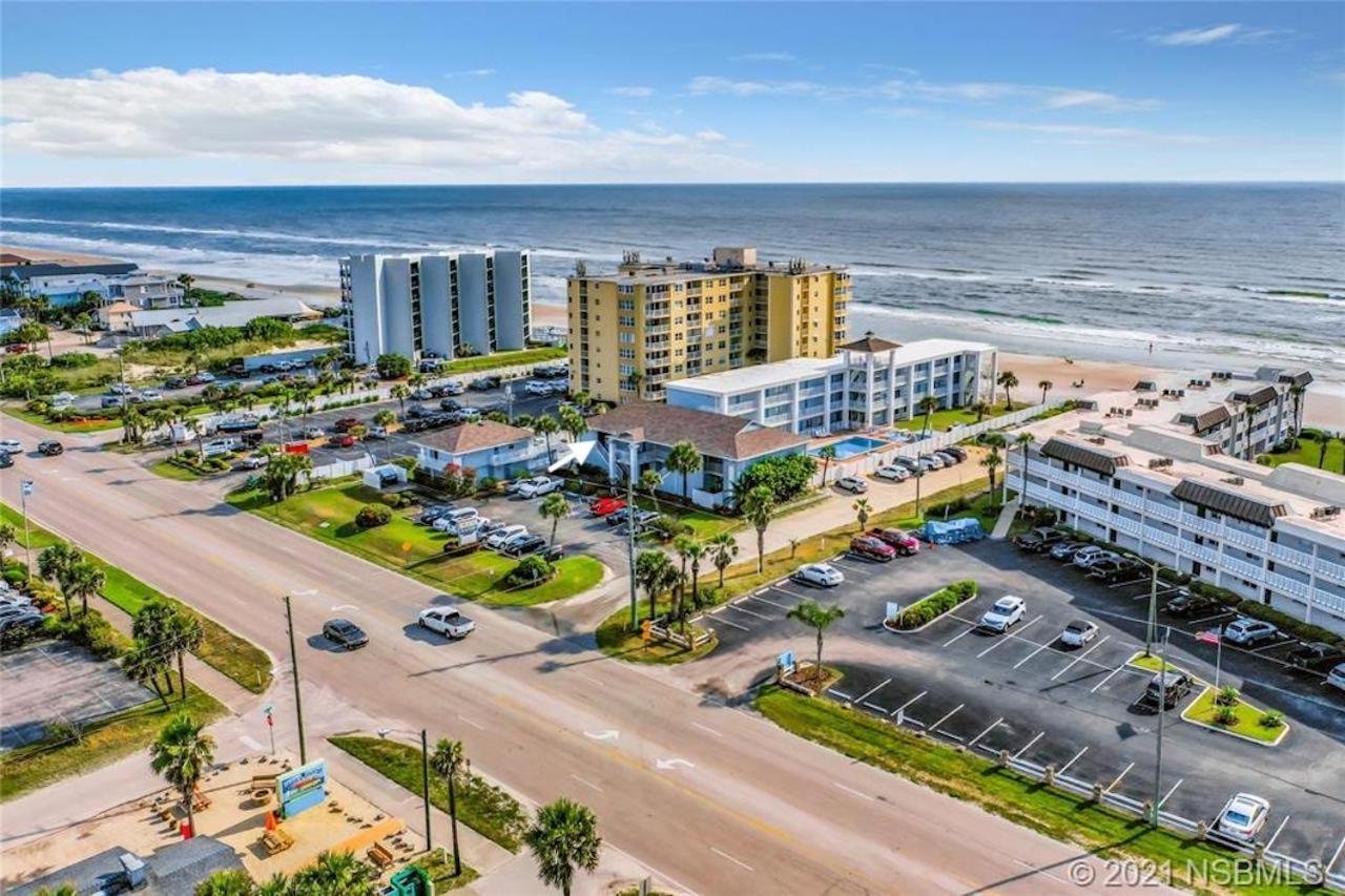 Coastal Waters 107 - A Studio Poolside Retreat New Smyrna Beach Exterior photo
